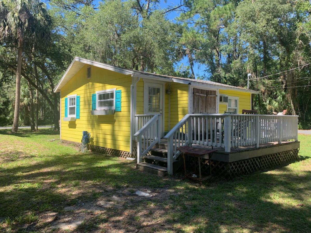 Nature Coast Inn & Cottages Inglis Exterior photo